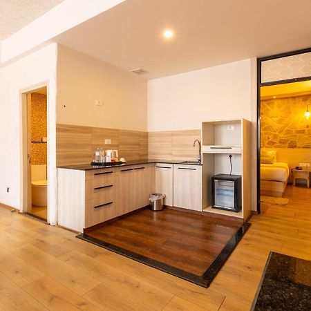 Arushi Boutique Hotel Катманду Екстериор снимка