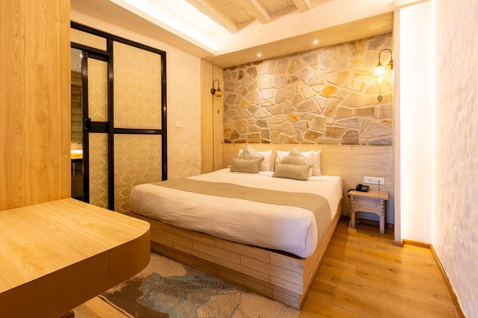 Arushi Boutique Hotel Катманду Екстериор снимка