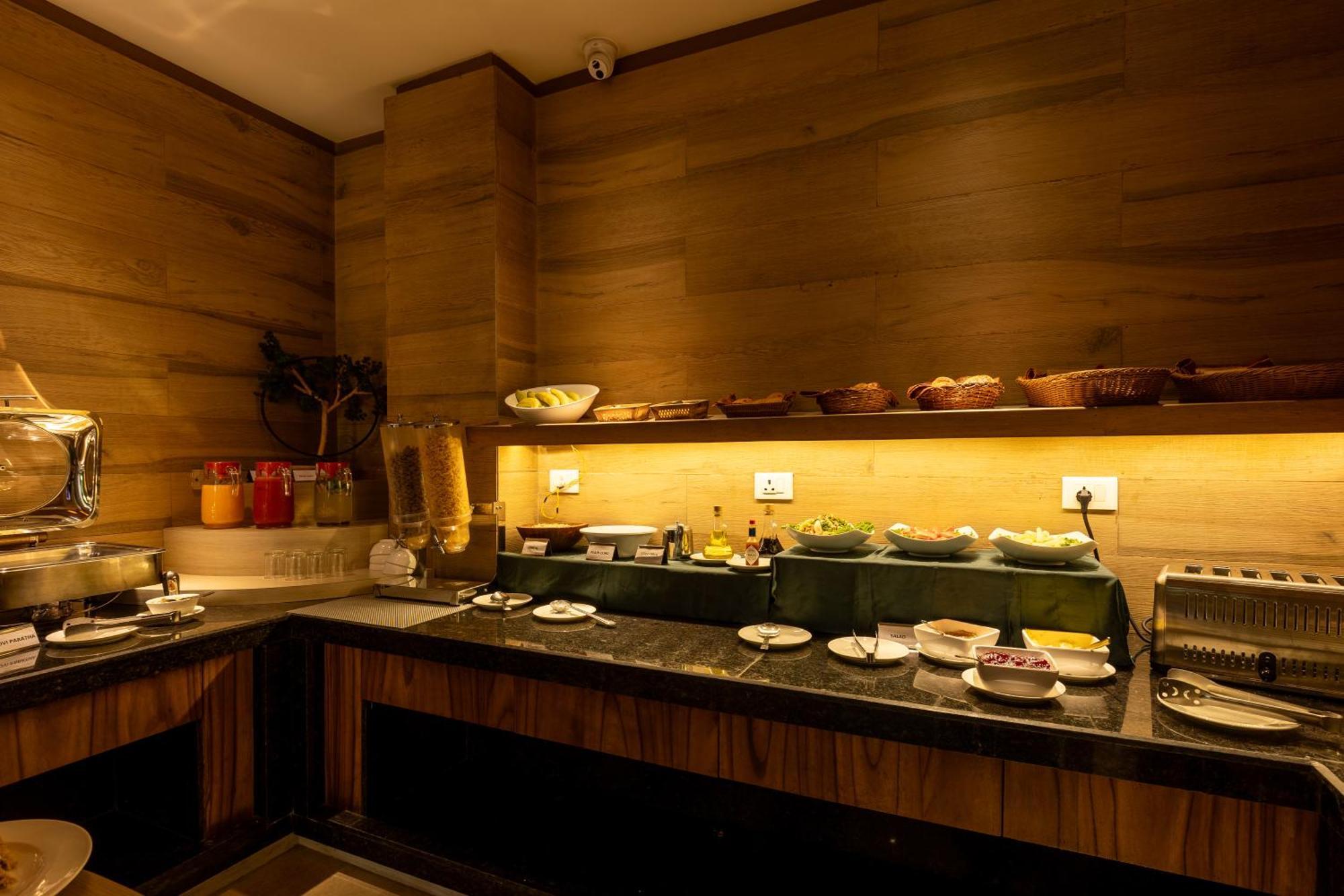 Arushi Boutique Hotel Катманду Екстериор снимка